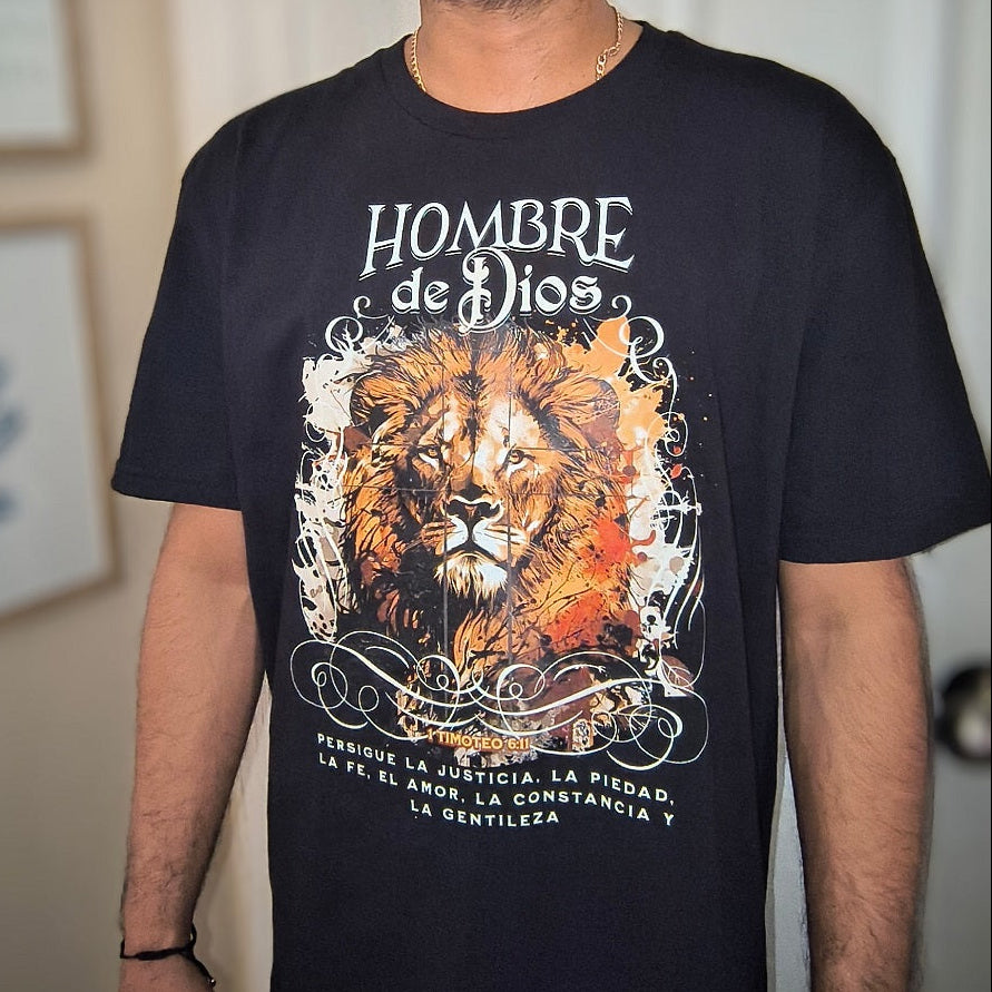 Hombre de Dios Lion - Premium Soft T-Shirt Blk/Wht